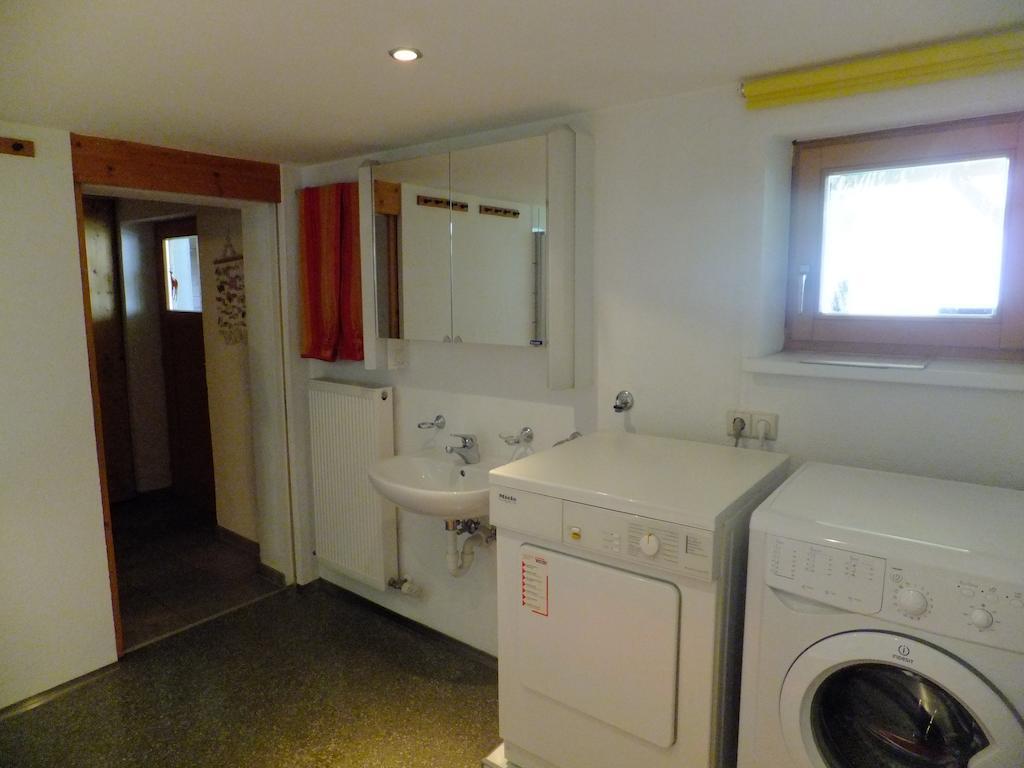 Ferienwohnung Hierke Hard Bilik gambar